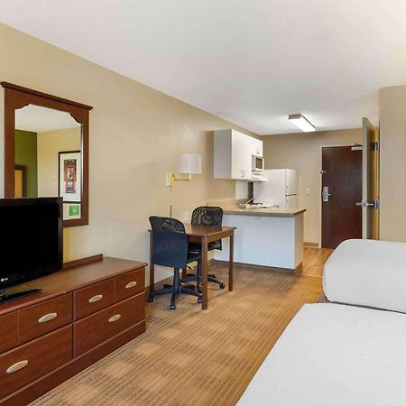 เอ็กซ์เทนด์ สเตย์ อเมริกา - ชิคาโก - เวอร์นอน ฮิลส์ - เลก ฟอเรสต์ Hotel Vernon Hills ภายนอก รูปภาพ
